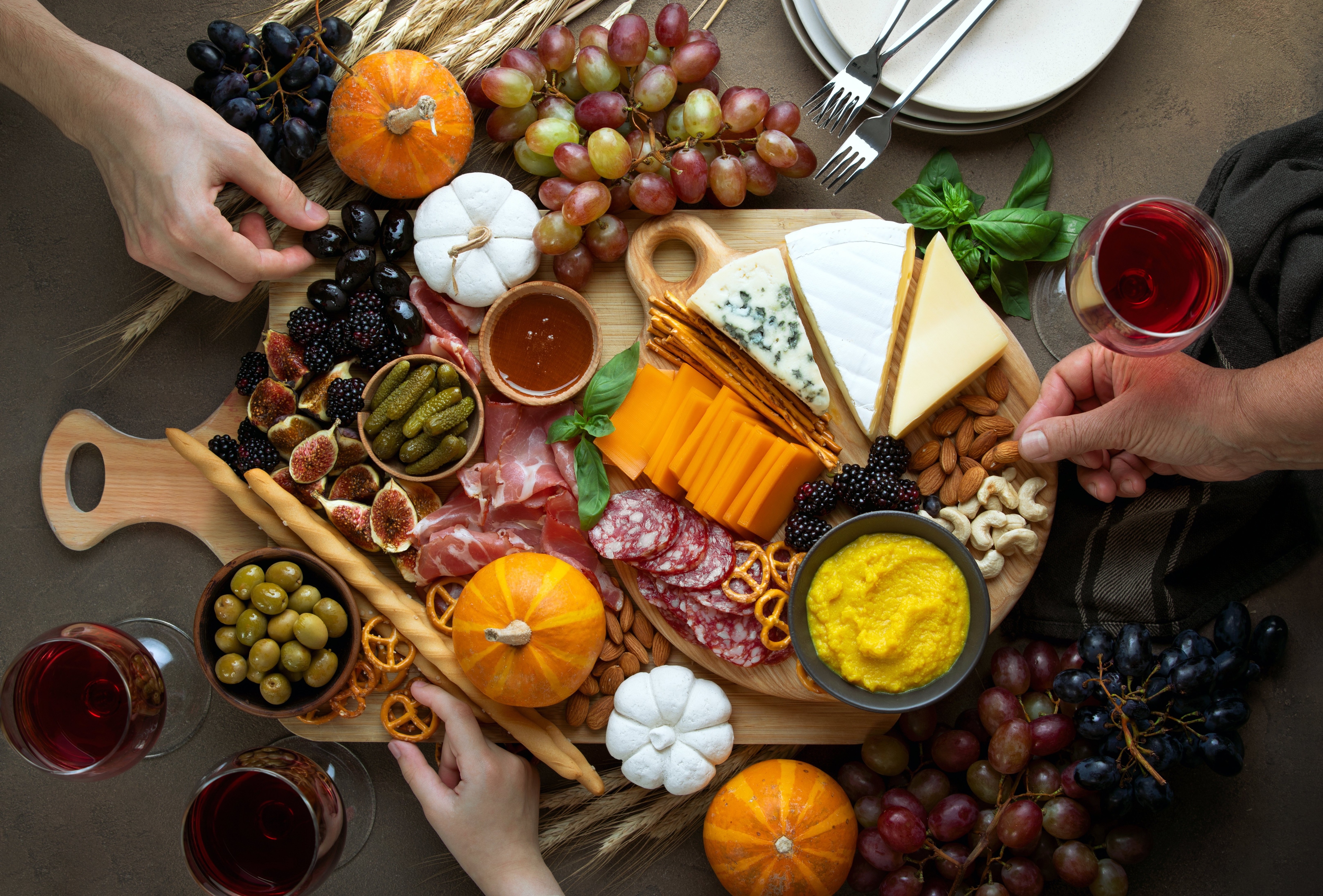 Holiday Charcuterie Board